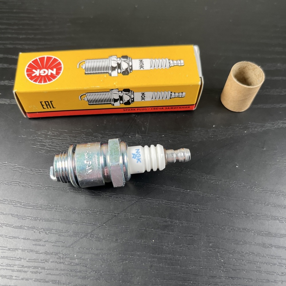 NGK BR2-LM 5798‎ Spark Plug Blower Genuine